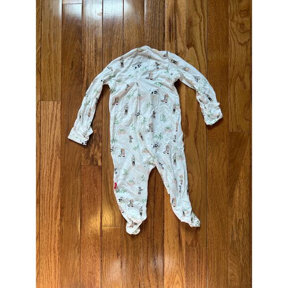Magnetic Me Bamboo 1 Piece Sleeper Pajamas w/ Feet Nursery Rhyme Pattern 0-3 mo - Picture 3 of 4
